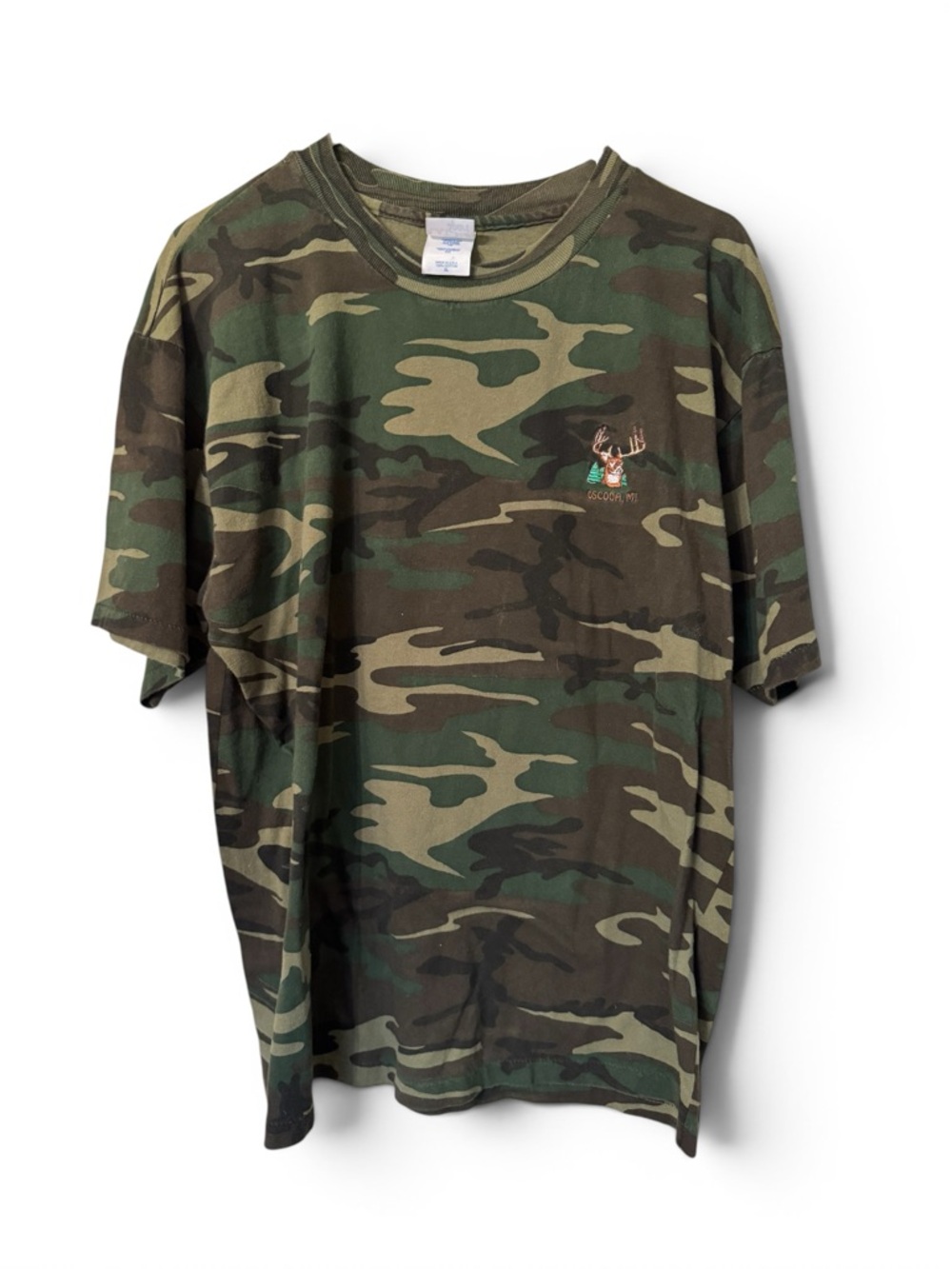Vintage Camo T-shirt Embroidered Deer Oscooa Michigan XL